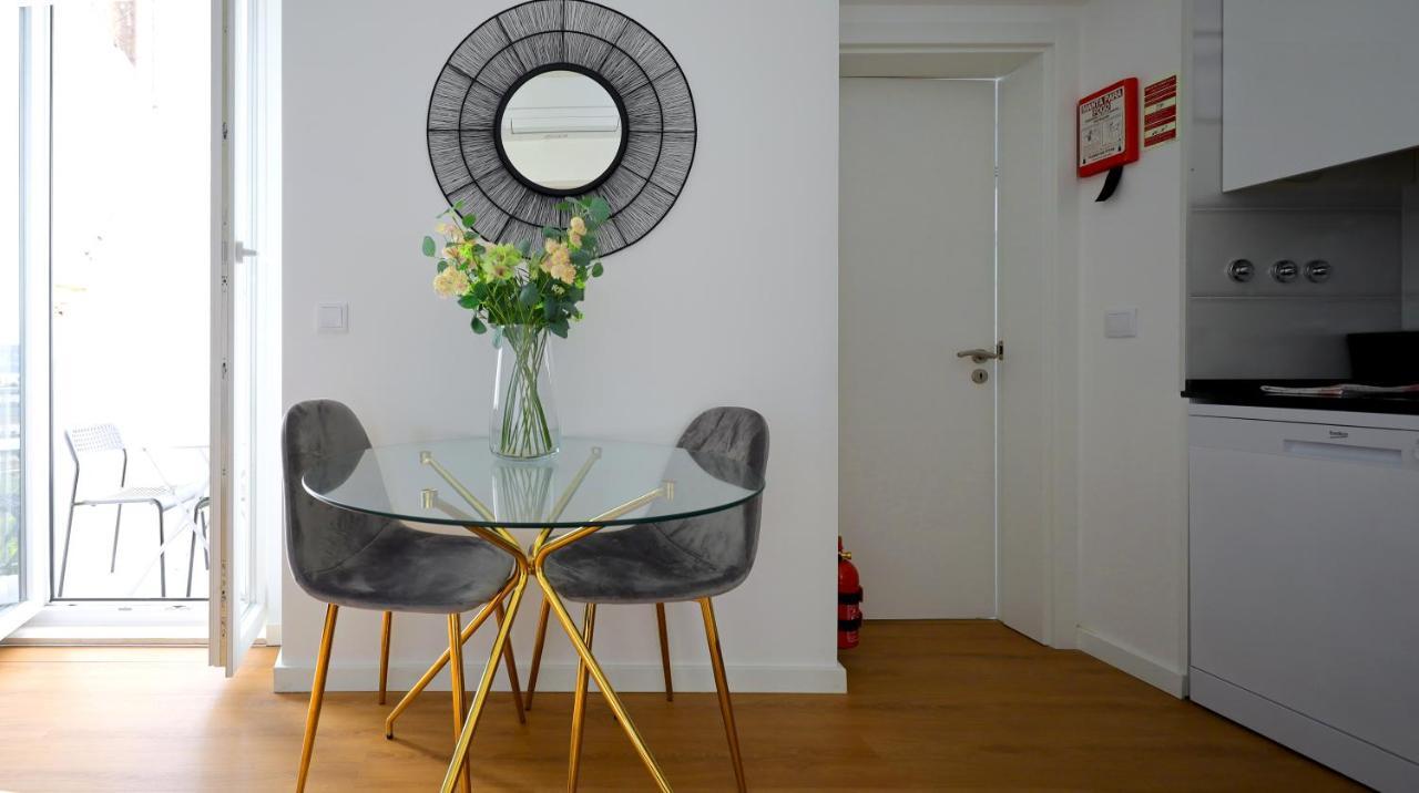 Apartment Ajuda Tagus River View Lisbon Luaran gambar